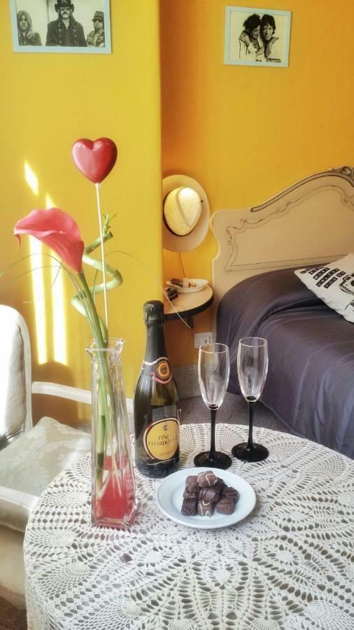 B&B Radioretro Palermo Eksteriør bilde